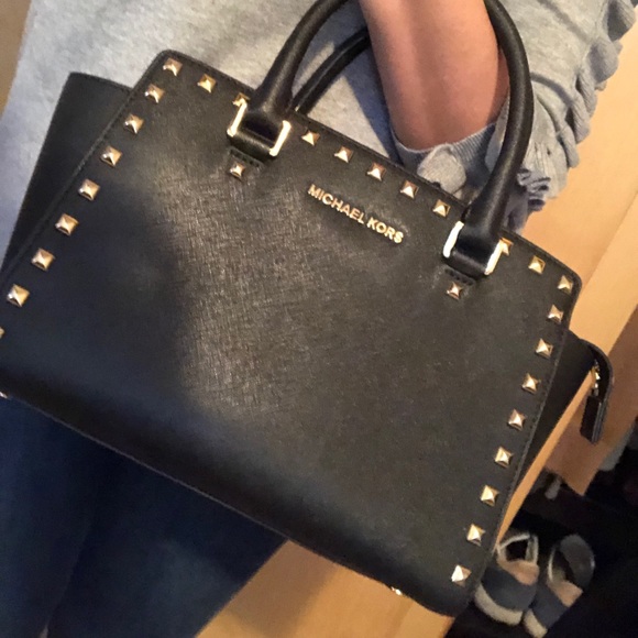 Michael Kors studded bag - Picture 5 of 5